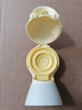 MEDELA Swing Maxi Flex podwójn laktator 2-fazowyU1