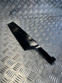 фото thumb №1, Молдинг дверь перед правая audi a3 8y 20- sportback 8y0837902