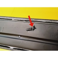 фото thumb №10, Молдинг дверь правая перед chrysler voyager iv fl 31726m nr400