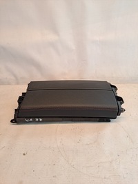 фото thumb №5, Подлокотник туннель czerwona nić mercedes a klasa w177