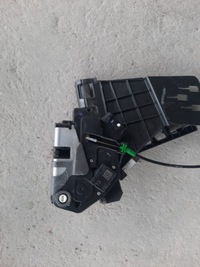 фото thumb №1, Ford fiesta mk 7 замок дверь правый задняя