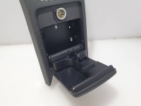 фото thumb №6, Volkswagen golf plus гнездо прикуривателя защита задняя туннеля 5m0863289b