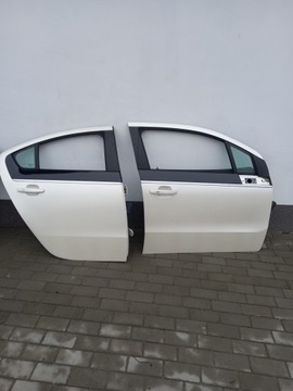 фото thumb №1, Дверь правый перед opel ampera volt