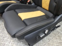 фото thumb №15, Bmw m8 f93 g16 competition оббивка сидіння klimatyzowane заднє сидіння bowers