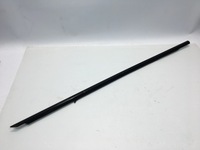 фото thumb №1, Молдинг уплотнитель правый перед f-pace 16- x761