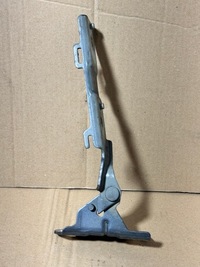 фото thumb №1, Петля капот левый citroen c5 iii x7 9682531180