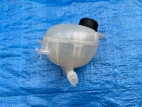 фото thumb №1, Бак расширительный peugeot 2008 ii 208 ii