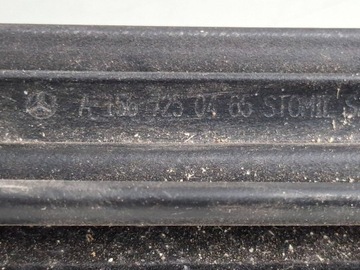 фото thumb №10, Mercedes-benz gla w156 2014 правая сторона прокладка стёкла дверь передних