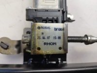 фото thumb №15, Audi q7 4l 07r моторчик направляющая направляющая регулировки сиденье правый 988582-102