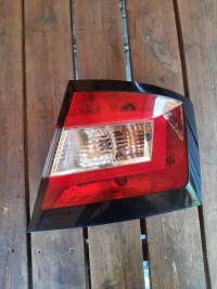 фото thumb №1, Fabia iii hb лампа права задня задня 6v6945112