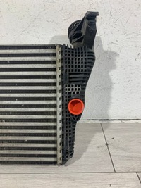 фото thumb №4, Интеркулер porsche macan 18- правый 95b.145.804.a