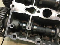 фото thumb №16, Крышка клапанов voyager iv 2.8 crd 90132360f