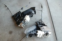 фото thumb №1, Замок перед l / p mercedes gl i x164 uk