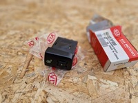 фото thumb №1, Кнопка подогрев сиденье kia amanti