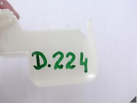 фото thumb №7, Audi a8 4h0 d4 lift 13-17 вкладыш замка крышки багажника защита 8f0827573a