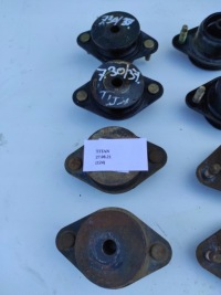 Подушка рамы кузов кронштейн nissan titan 1 в Украине, фото thumb