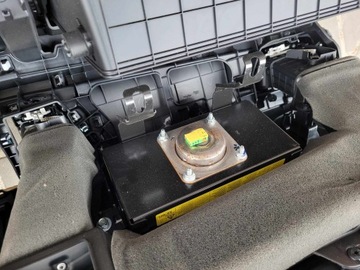 фото thumb №14, Панель консоль оригинал kia rio iv 2020