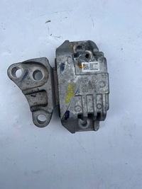 фото thumb №2, Jeep renegade кронштейн подушка коробки передач 2.4