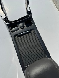 фото thumb №5, Kuga mk2 lift подлокотник кожаный usb