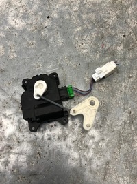 фото thumb №3, Моторчик отопителя mazda rx8 rx-8 113800-2350