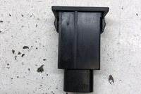 фото thumb №2, Кнопка відкривання заливання пального toyota avensis estate _t25_ 156795 2.2l