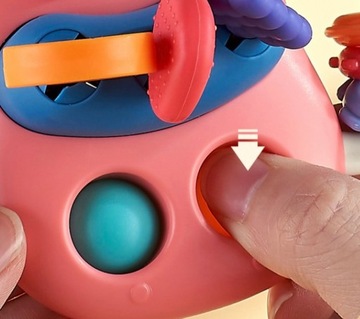 СЕНСОРНАЯ ИГРУШКА ДЛЯ МЛАДЕНЦЕВ И ДЕТЕЙ МОНТЕССОРИ БУТЫЛКА 5 В 1