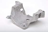 фото thumb №1, Volvo xc60 ii кронштейн кронштейн генератора 31480101