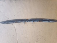 фото thumb №1, Накладка крышки audi a4 b5 sedan 8d5827576b