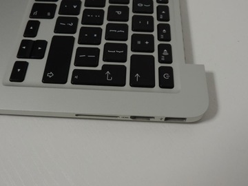 Аккумулятор для клавиатуры под упором для рук Macbook Retina A1502