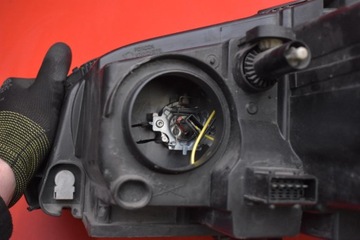 фото thumb №7, Фара правые лампа перед eu 9650055880 citroen c5 1 i рестайлинг 04-08