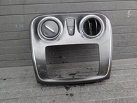 фото thumb №1, Dacia logan ii 2018 lift рамка радио воздуховод org