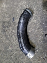 фото thumb №1, Volvo s60 ii 2.0 t труба интеркулер 31657736