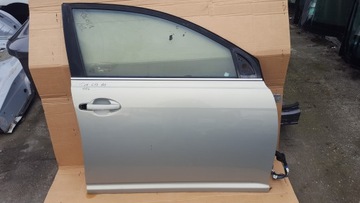 фото thumb №1, Toyota avensis t25 6t1 2003-2009 двері праві перед