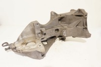 Купить Кронштейн кронштейн генератора audi a6 c7 exeo 2,0tdi 03l903143r, фото thumb