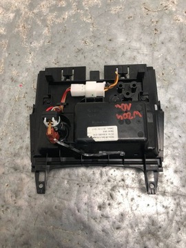 фото thumb №5, Попільничка бардачок mercedes w204 a2046801350