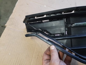 фото thumb №10, Golf vii sportsvan решітка решітка бампера хром