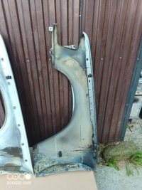 Mercedes w201 190 крыло  правый  перед без коррозия Оригинал, фото thumb