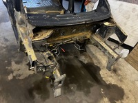 фото thumb №1, Чверть лонжерон стійка поріг праві перед renault captur i 1