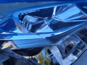 фото thumb №13, Toyota corolla e16 e17 рестайлинг 16-18 2016-2018 фара лампа правая