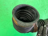 фото thumb №2, Труба резиновый элемент шланг воздухозаборник воздуха r2aa1376x mazda 6 ii gh 2.2 mzr-cd 07-12