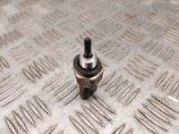 фото thumb №3, Alfa romeo stelvio 2018 датчик давления масла