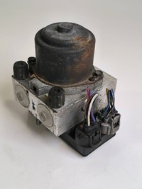 фото thumb №1, Toyota hiace h200 2008 насос abs