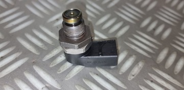 фото thumb №8, Bmw e60 e90 2.0 3.0 d m57n датчик давления топлива 7787167 0281002497 06r