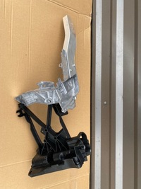 фото thumb №1, Усилитель левая панель фары mercedes glc 253 nowe