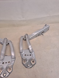 фото thumb №6, Петля петлі капот volvo xc40 31356752 31356753