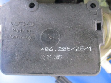 фото thumb №7, Mercedes vaneo w414 замок зад правый +тросы 4pin