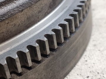 фото thumb №9, Притиск колесо маховики жорсткий 027105273d audi a3 8l 1.6b 98r