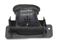 фото thumb №1, Впуск воздухозаборник воздуха volvo v50 2.0 d 72101004