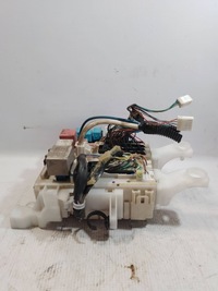 фото thumb №3, Рамка модуль предохранителей toyota rav 4 iii 2.2 d 82730-42010 all/19