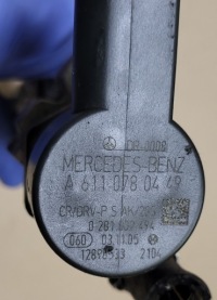 фото thumb №9, Молдинг впрыскная клапан топлива jeep mercedes s w221 320 cdi ml w169 642 оригинальный номер